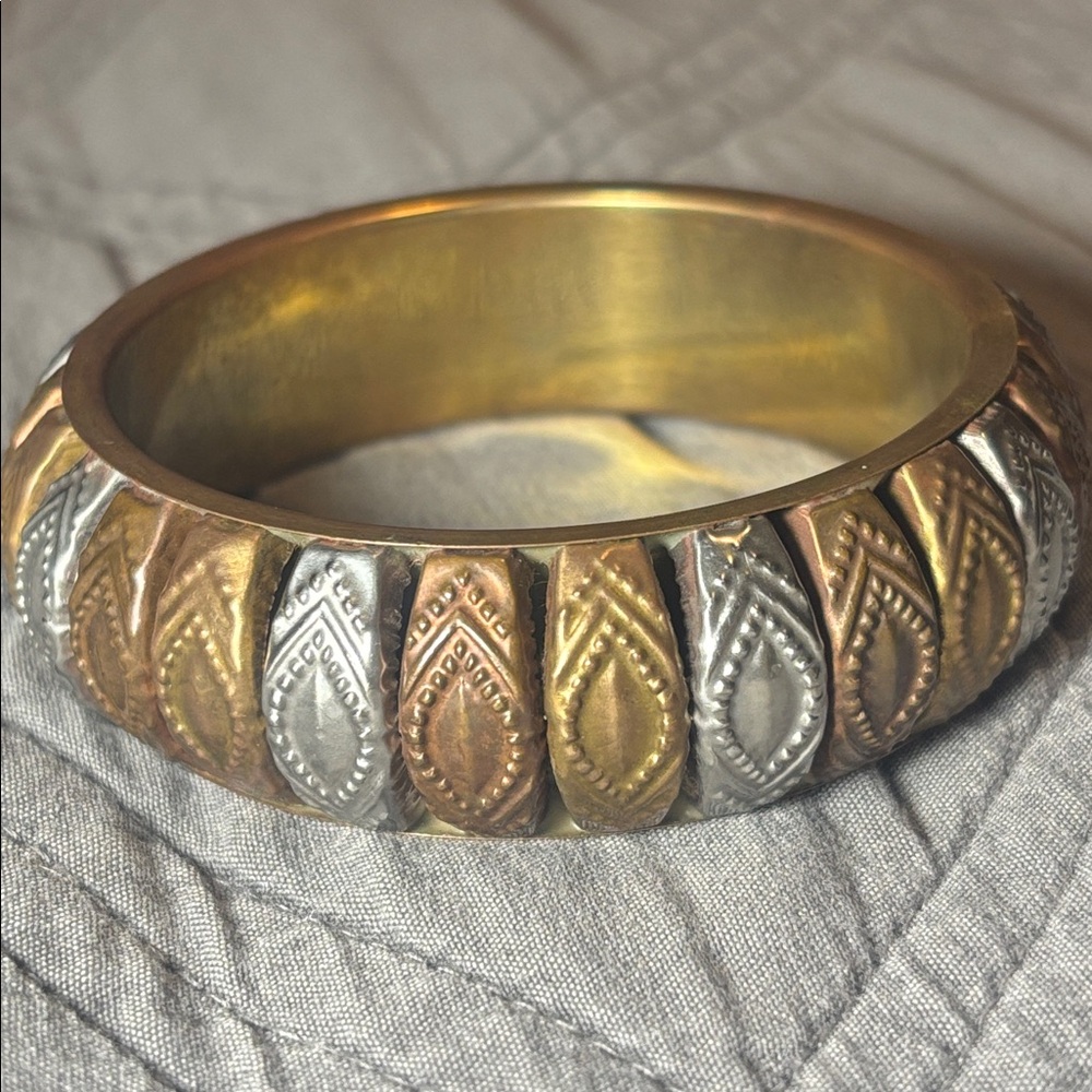 Gold and Silver Textured Bangle Bracelet lightweight mixed metallic embossed
